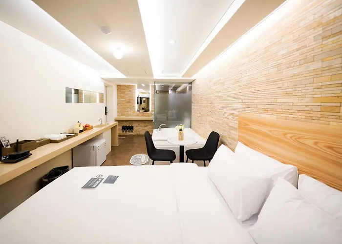 Simplestay In Jongno Отель *