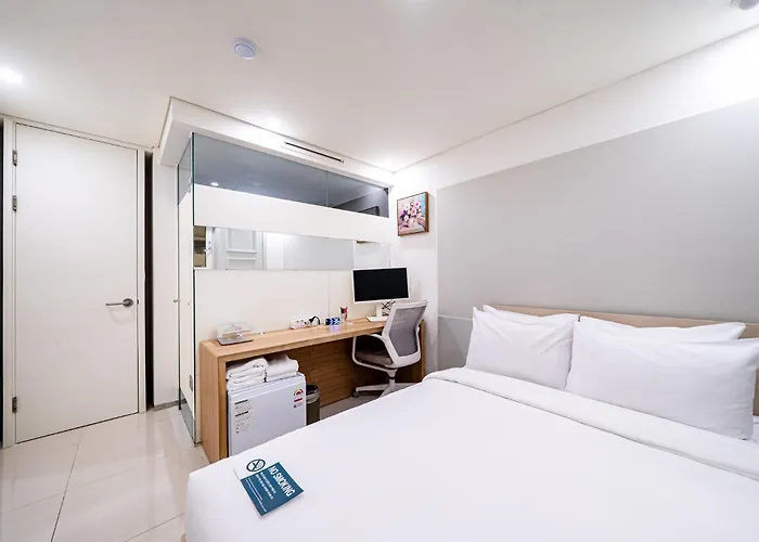 Simplestay In Jongno Отель